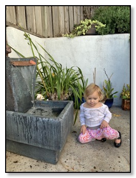 Azelle and the fountain