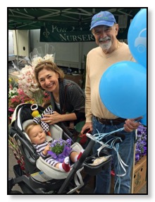 baby with free flowers on birthday