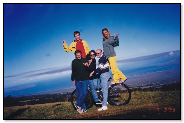 biking family in Hawaii 2009