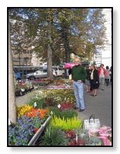 dan at market Sept 2010