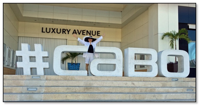 nazy and luxury ave Cabo March 2016